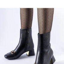 Czarne botki na słupku z klamerką Prewitt – Solea