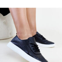 Czarne ażurowe tenisówki Manoek – Solea