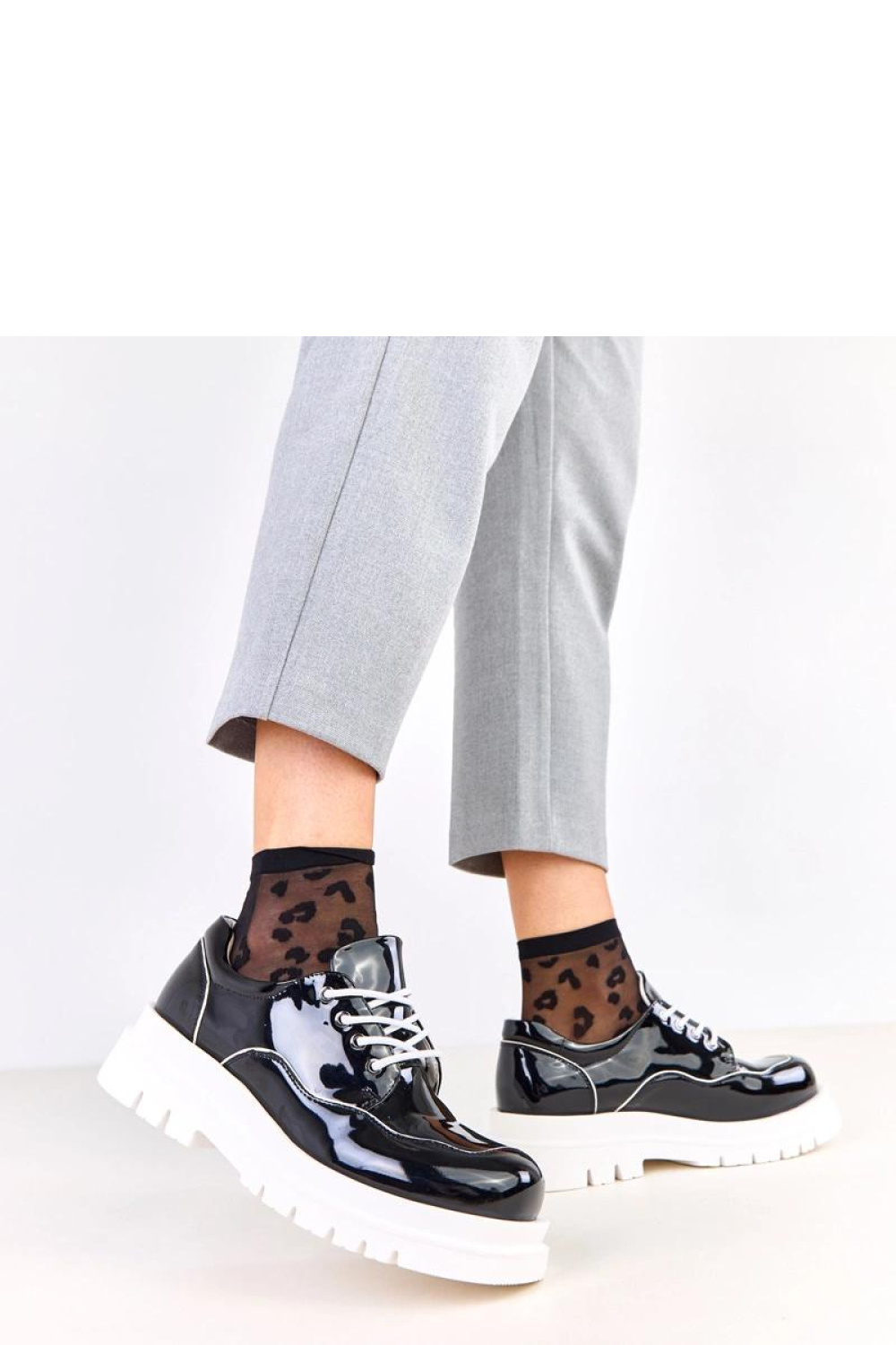 Półbuty Model Cheshire C21-80718-2 Black - Solea - obrazek 3