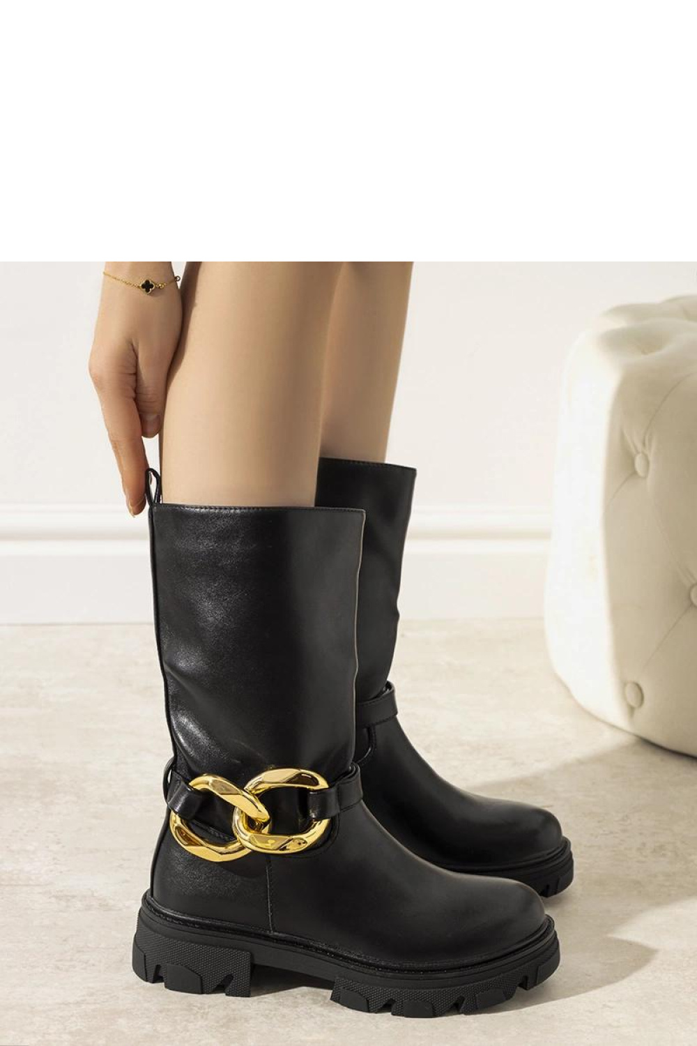 Czarne ocieplane botki z łańcuchem Harrison - Solea - obrazek 3