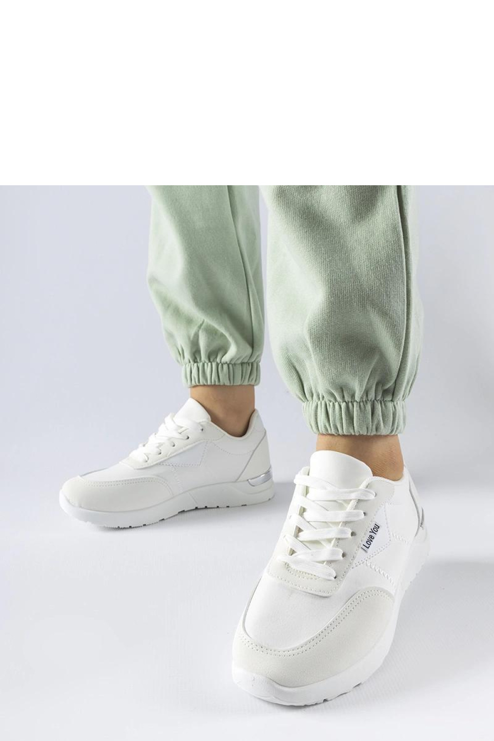 Białe materiałowe sneakersy Geraldino - Solea - obrazek 2