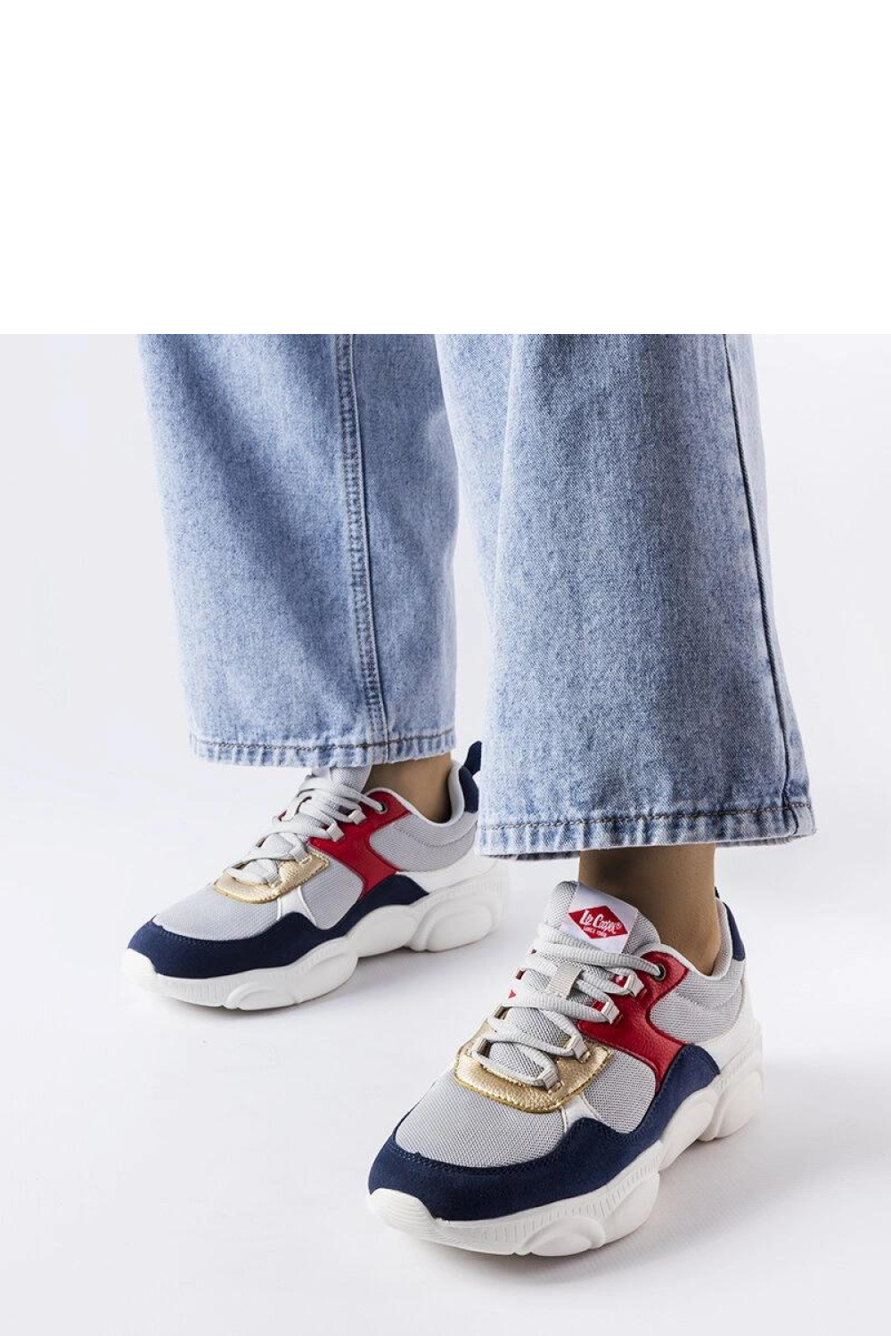 Damskie szare buty sportowe LCWL-20-39-032 - Solea - obrazek 2