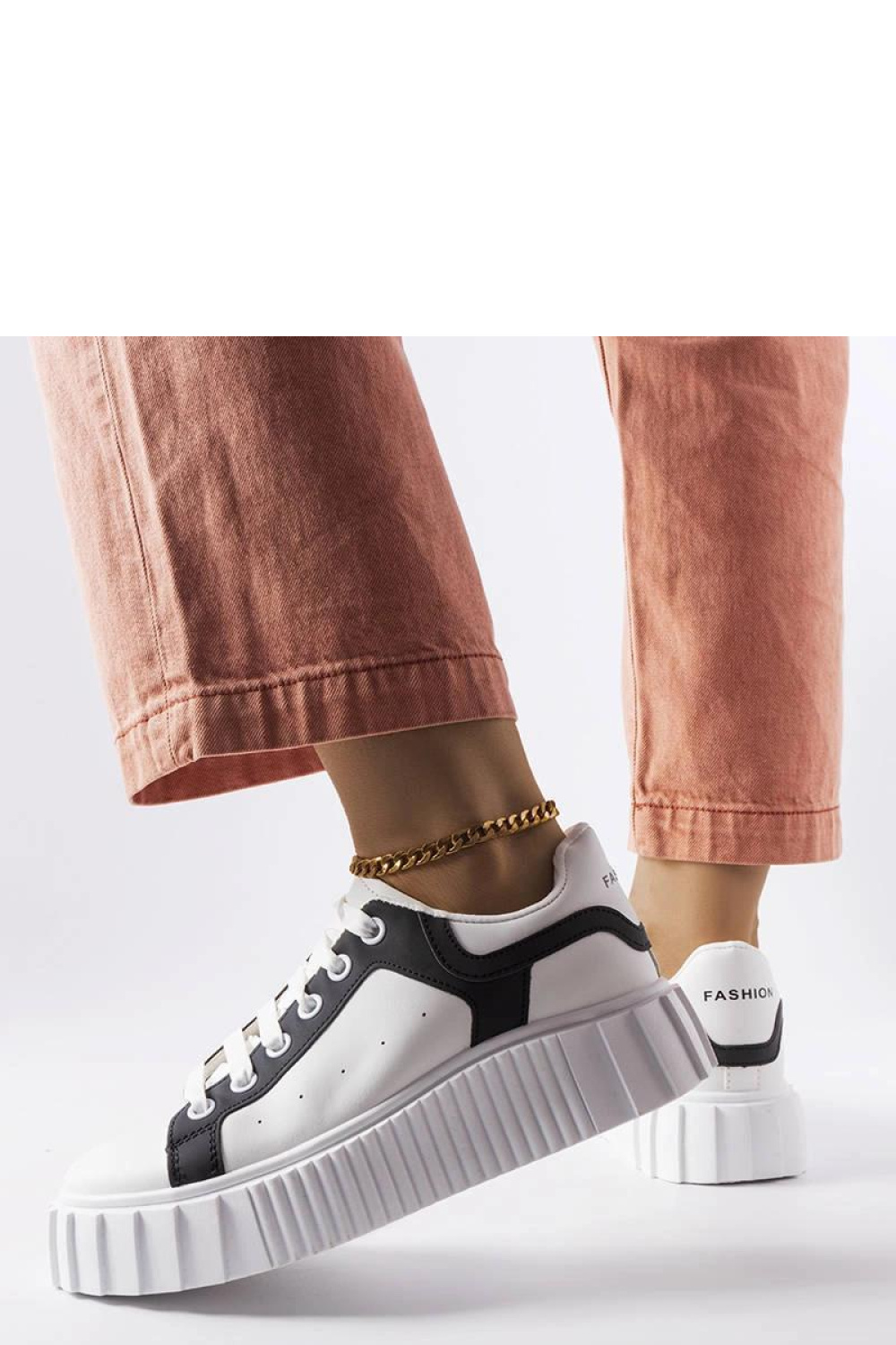 Białe sneakersy na platformie Gosselin - Solea - obrazek 2