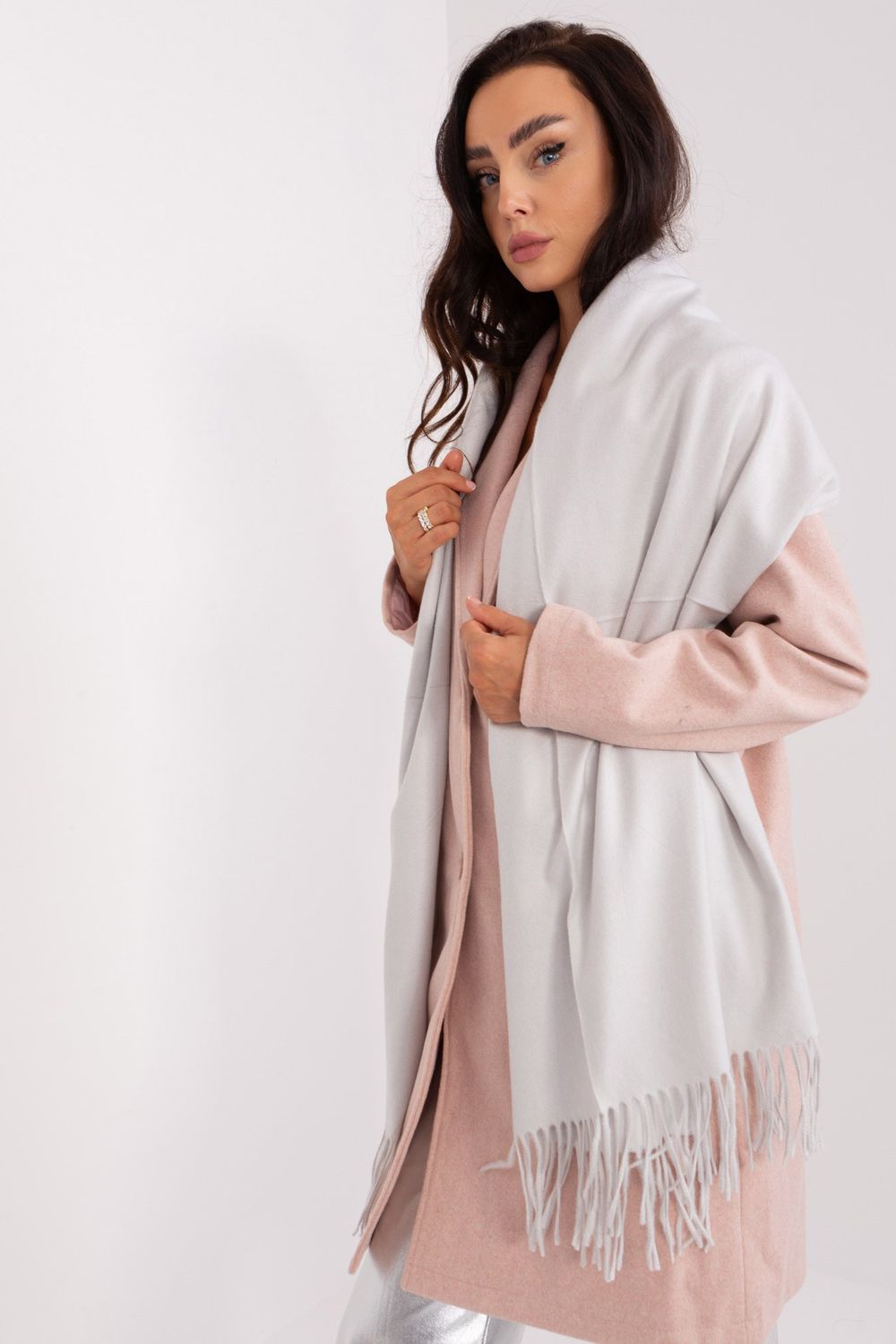 Szalik Model AT-SZ-23185.73P Light Grey - AT - obrazek 4