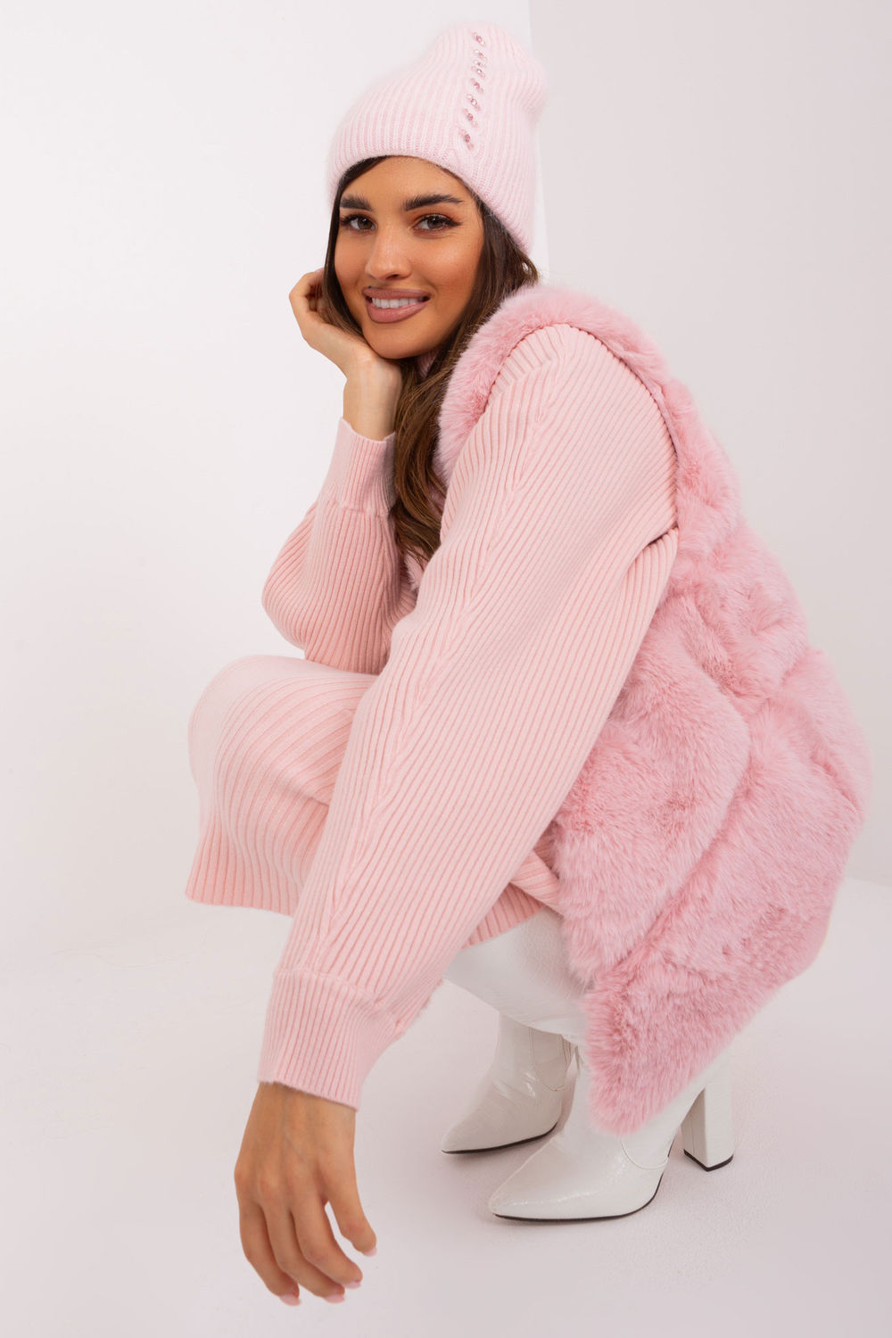 Czapka Model AT-CZ-2328.38P Light Pink - AT - obrazek 4