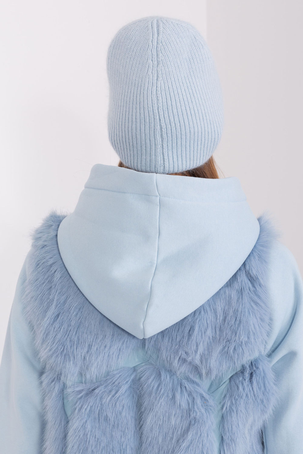 Czapka Model AT-CZ-2328.11P Light Blue - AT - obrazek 3